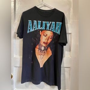 Urban Outfitters “Aaliyah” Graphic Tee